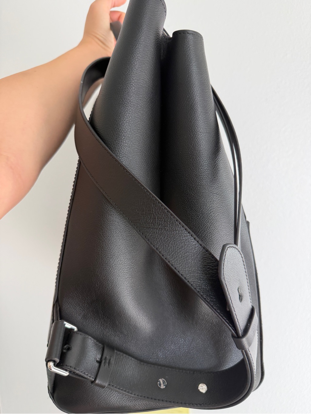 Mina Baie Harper Backpack Leather Full - Euc — image 2 of 7
